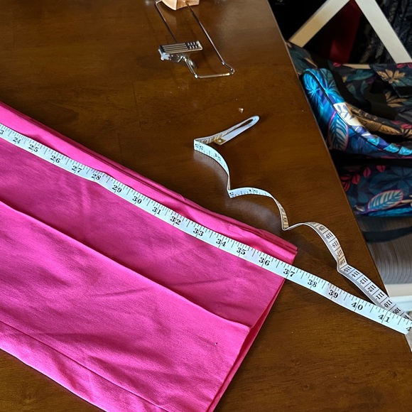 Worthington Pink Capris - Picture 6 of 8